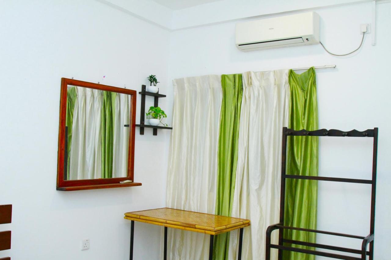 The Garnet Mirissa Otel Dış mekan fotoğraf
